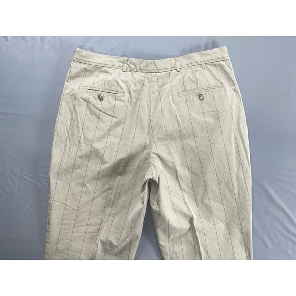 Abercrombie & Fitch Vintage Hong Kong Pleated Chino Pants. Houndstooth, 36X31. - Picture 10 of 11